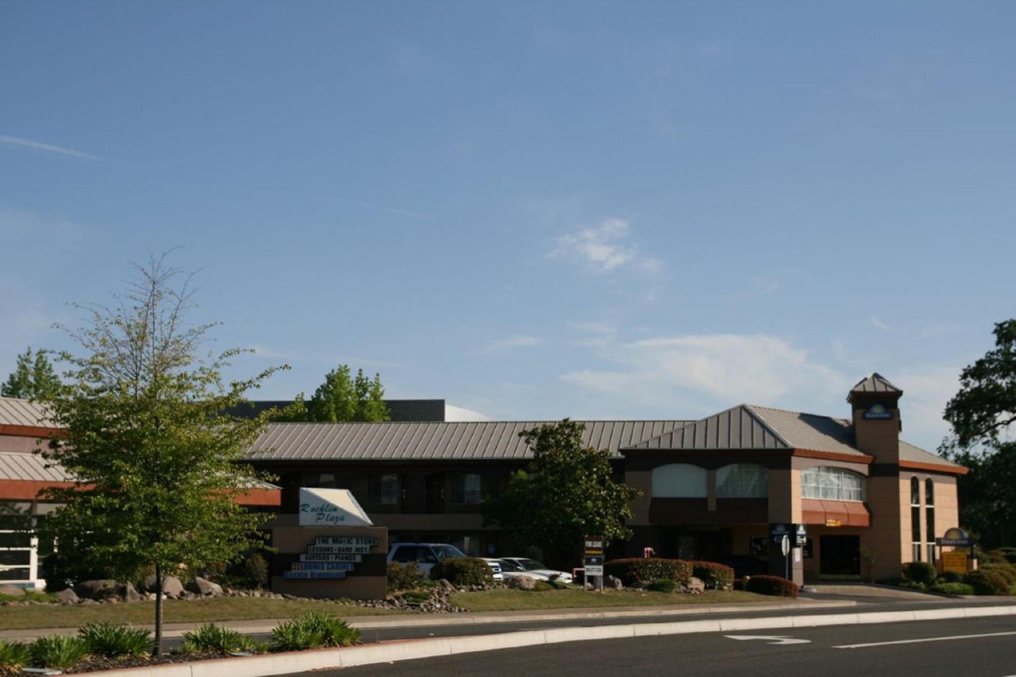 Days Inn By Wyndham Rocklin/Sacramento Экстерьер фото